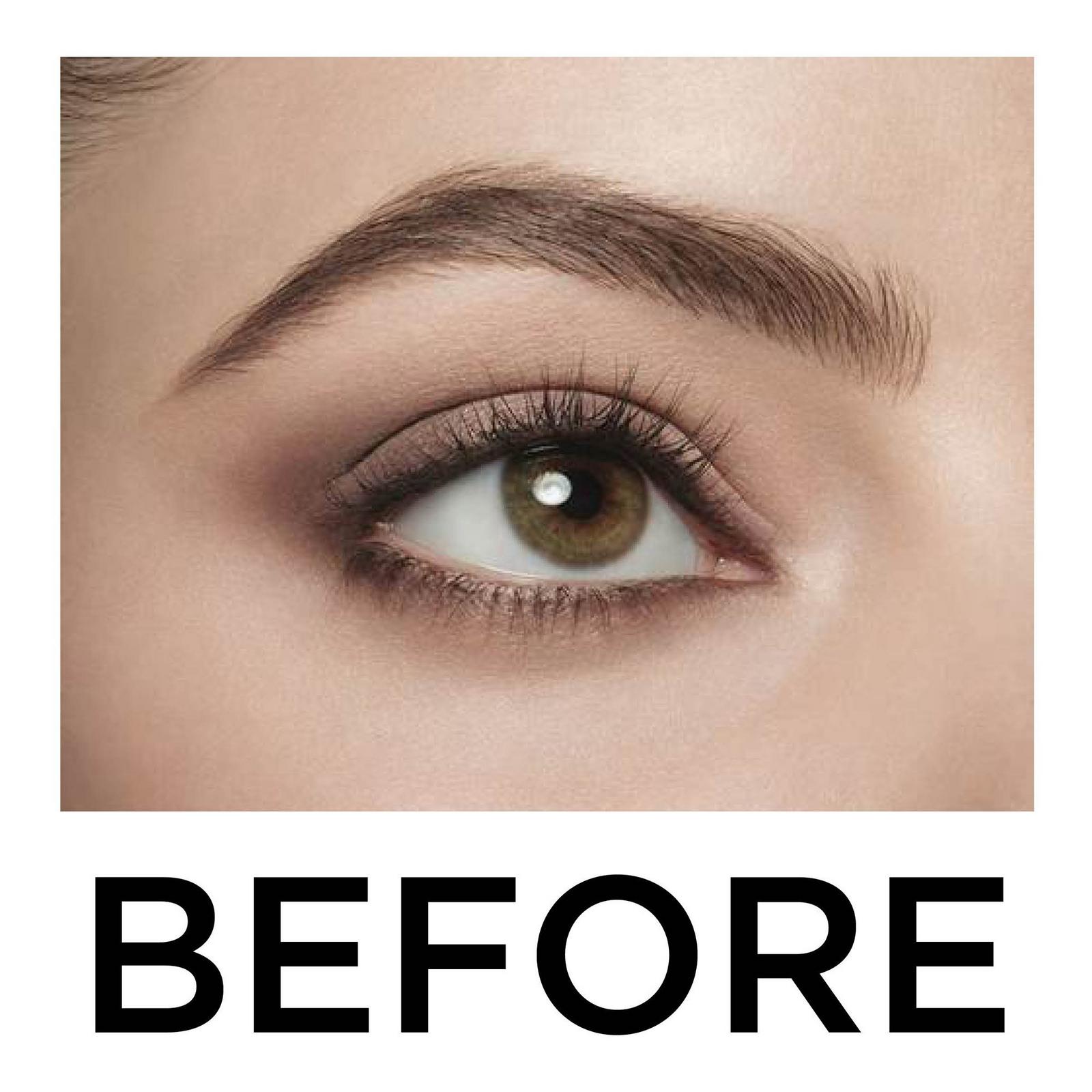 Voluminous Carbon Black Volume Building Mascara