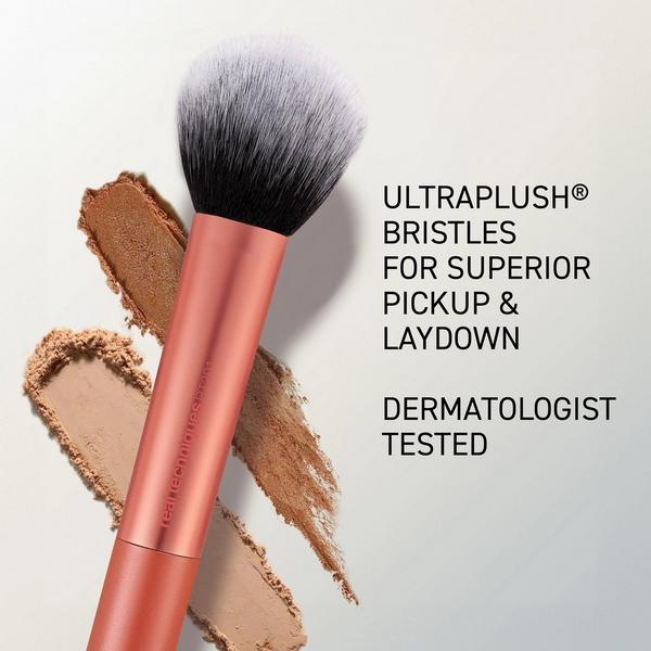 Real Techniques Ultra Plush Powder Face & Cheek Makeup Brush #4