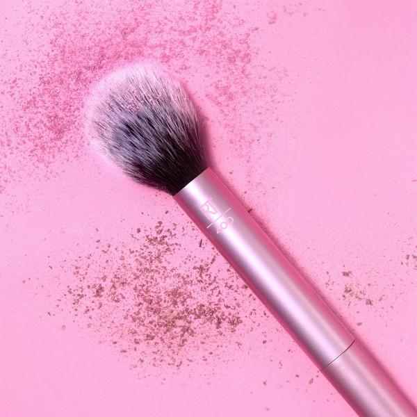 Real Techniques Ultra Plush Blush Cheek Makeup Brush #2