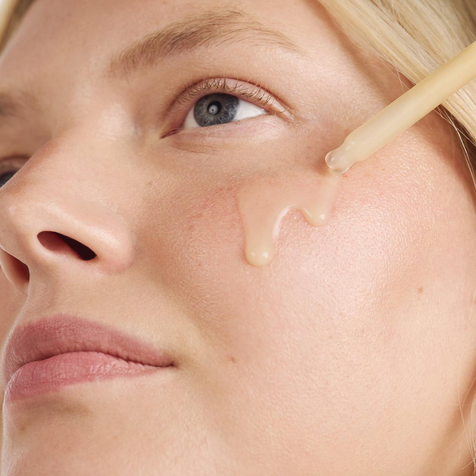 GREEN APPLE Age Defy Serum