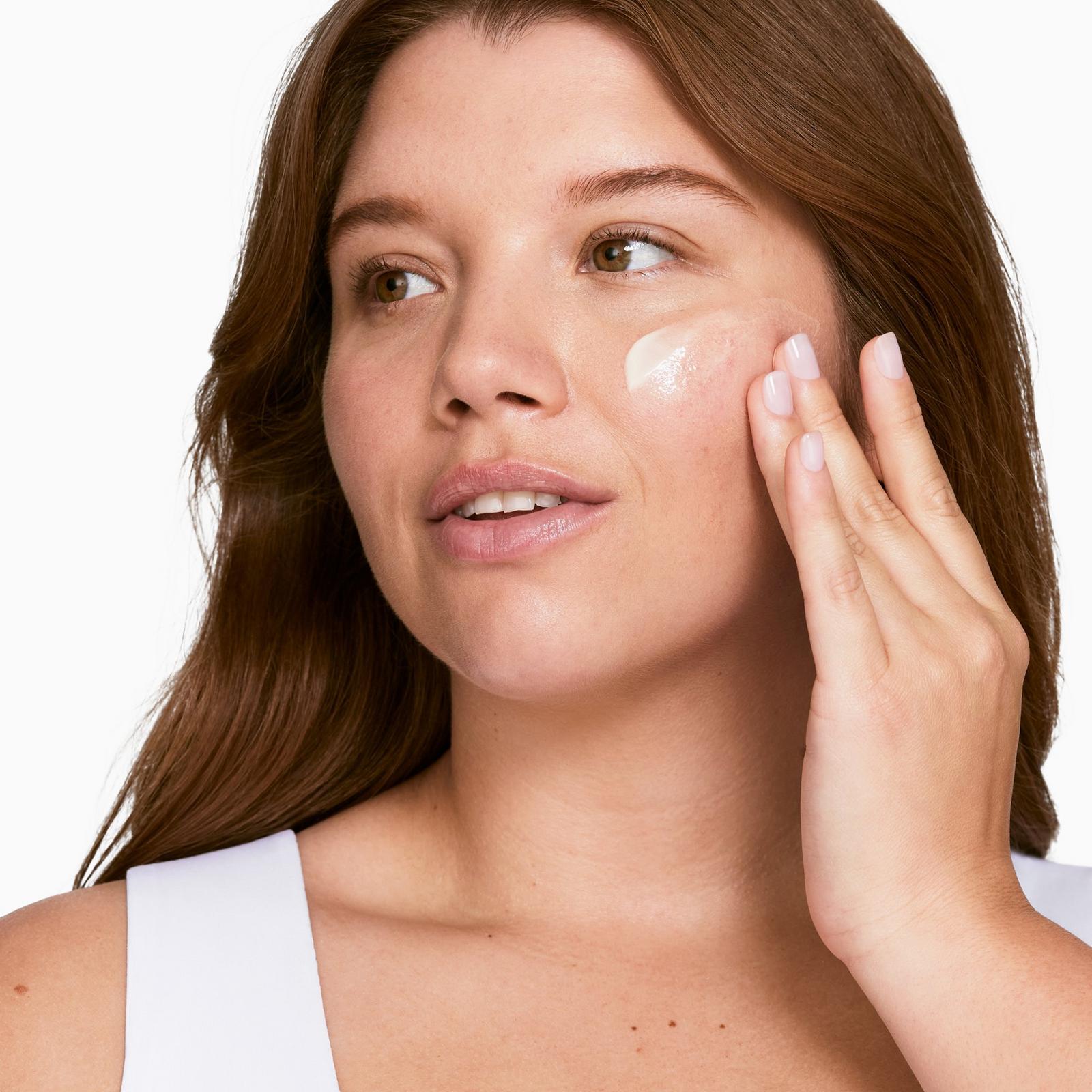 Dramatically Different Moisturizing Face Lotion+