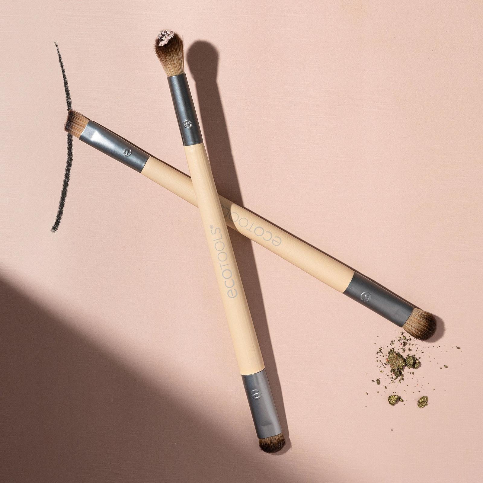 Enhancing Eye Makeup Brush Set