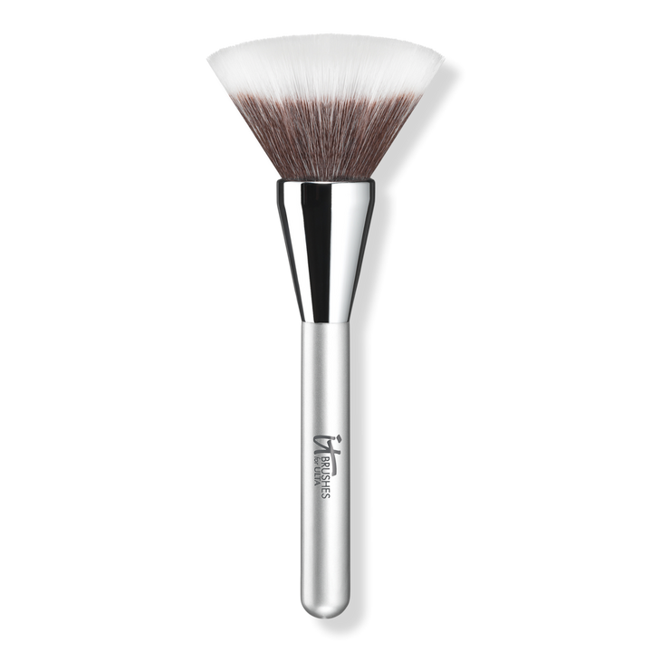 IT Brushes For ULTA Airbrush Mega Powder Brush #127 #1