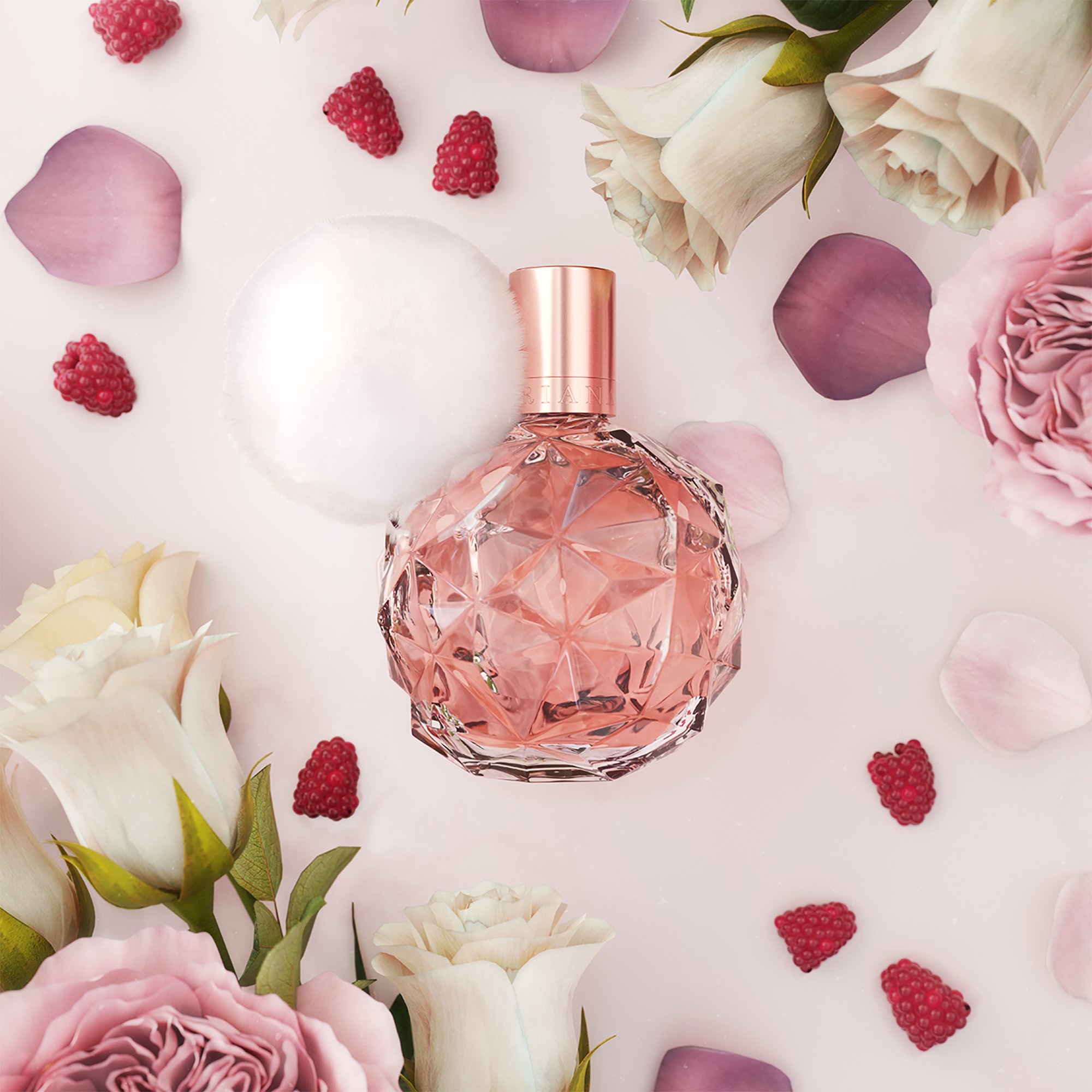 Ariana Grande Ari Eau de Parfum - Thumbnail 3