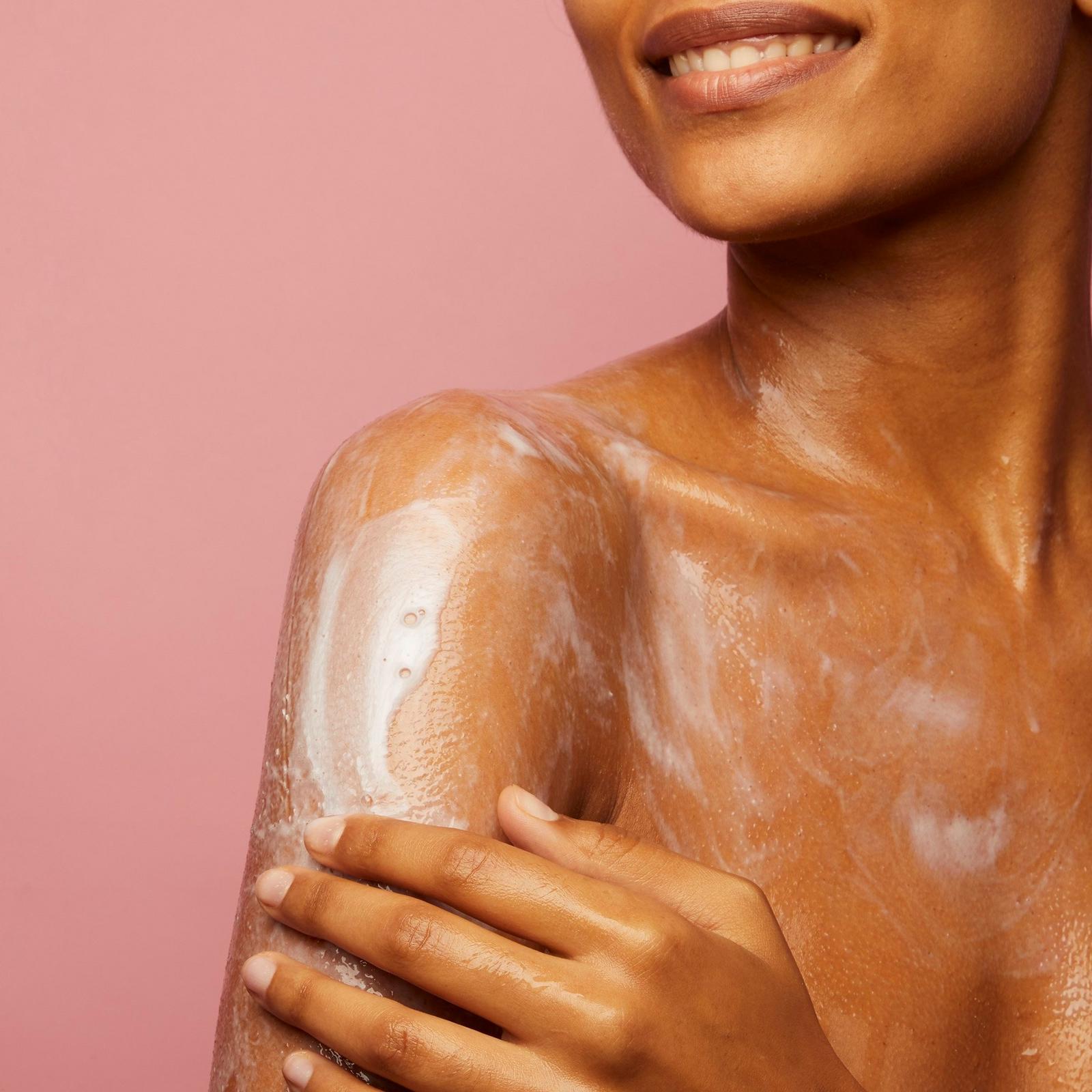 Original Pink Clean on Me Clarifying Body Wash