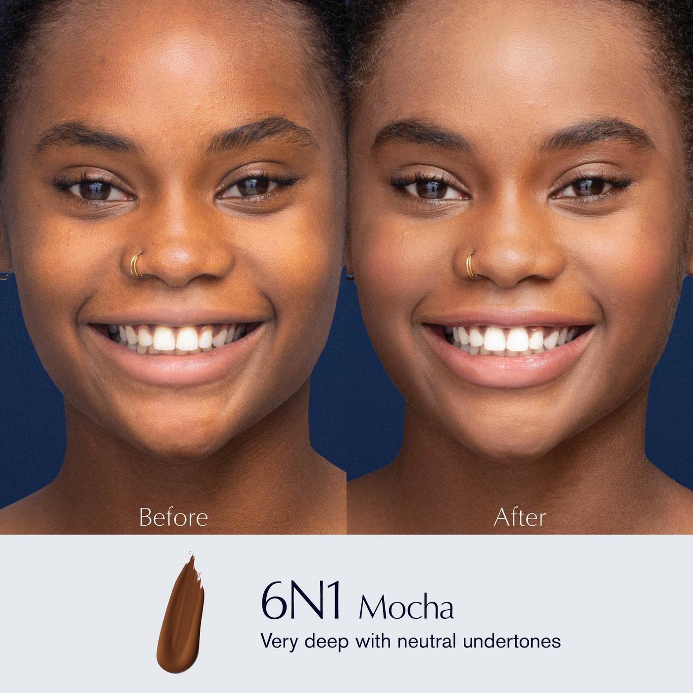 Double Wear Stay-in-Place Foundation