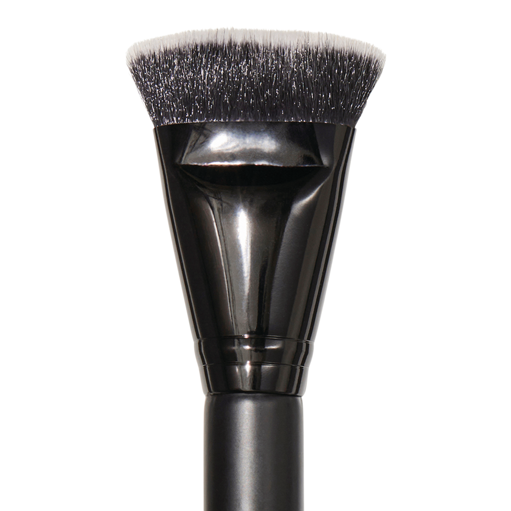 Luxie 182: The Best Brush for Nose Contouring