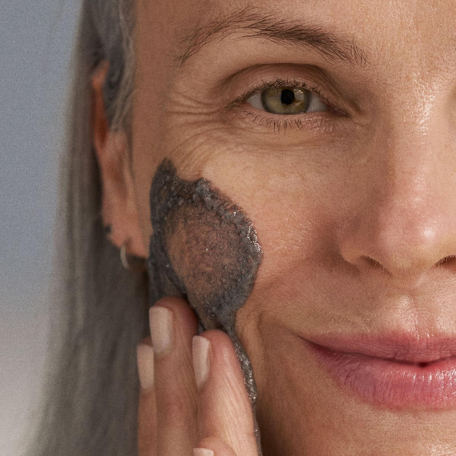 Daily Superfoliant Exfoliator