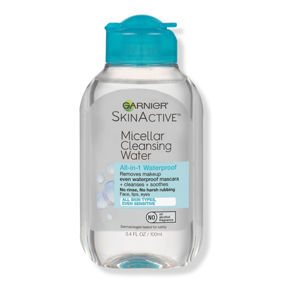 COMPLEXION RESCUE Tinted Moisturizer with Hyaluronic Acid and Mineral SPF 30 - Opal 01