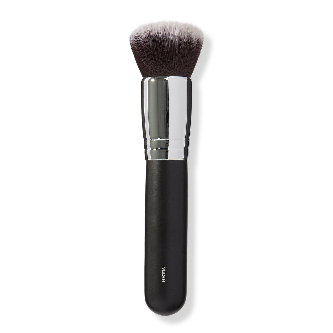 Morphe M439 Deluxe Buffer Complexion Brush #1