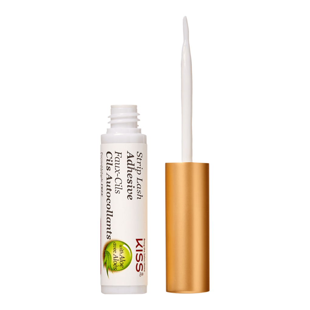 Eyelash glue store with aloe