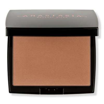 Anastasia Beverly Hills Natural-Looking Matte Powder Bronzer