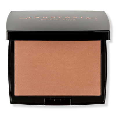 Anastasia Beverly Hills Natural-Looking Matte Powder Bronzer