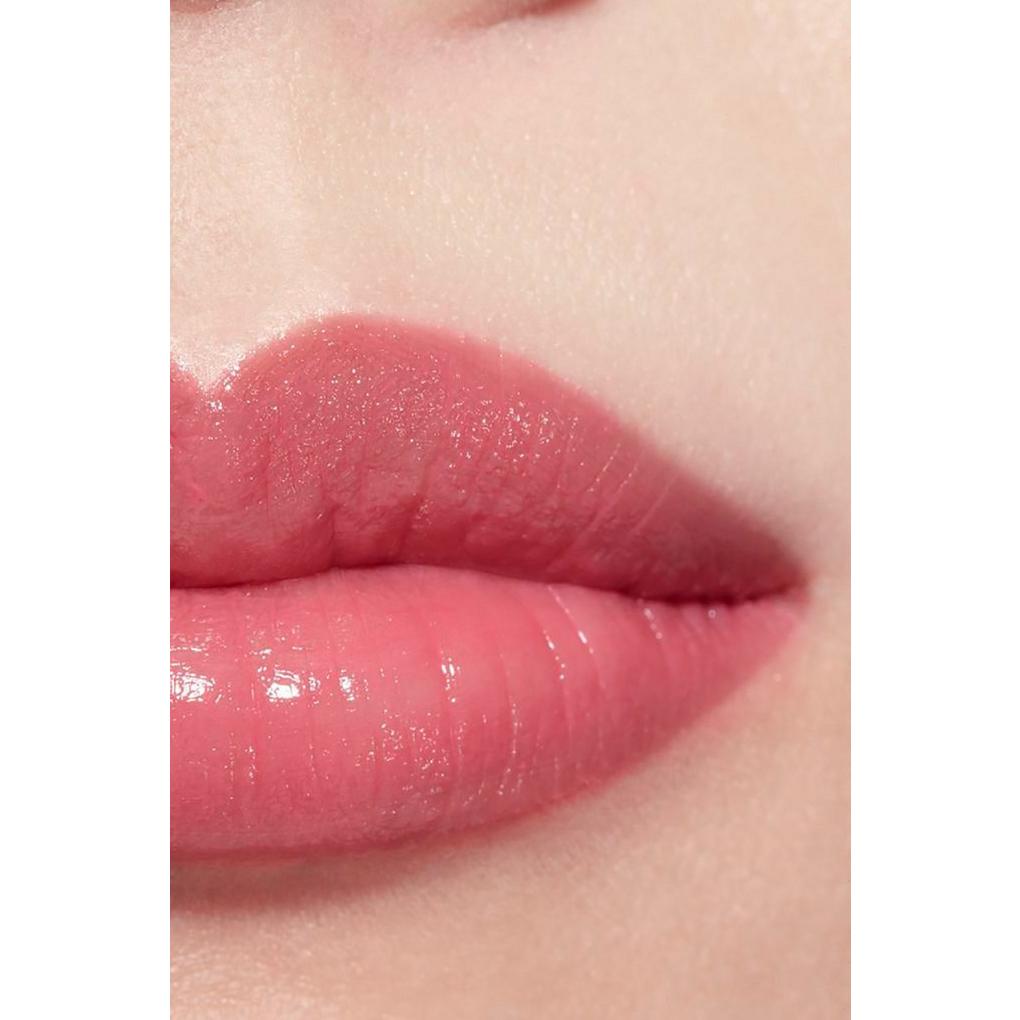 Chanel Les Beige Healthy Glow Lip Balm Review
