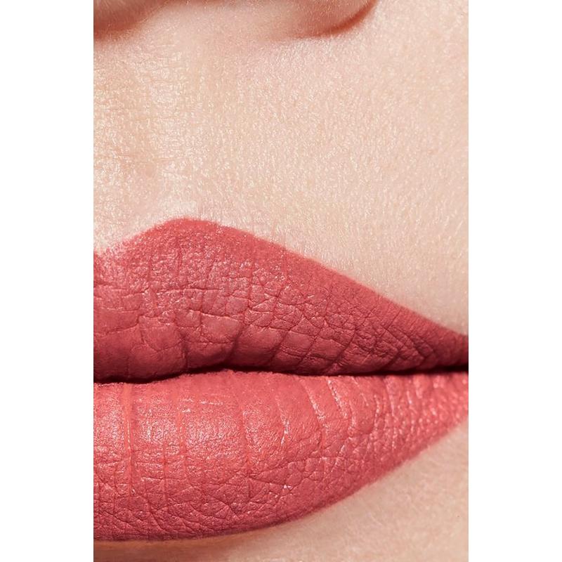 CHANEL - 69 Abstrait ROUGE ALLURE VELVET Luminous Matte Lip Colour