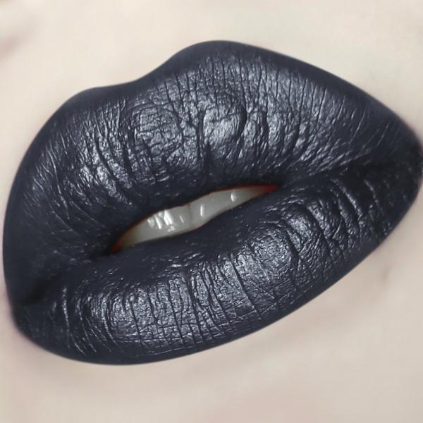 J.Cat Beauty Scene Stealer Ultra Creamy Lipstick #3