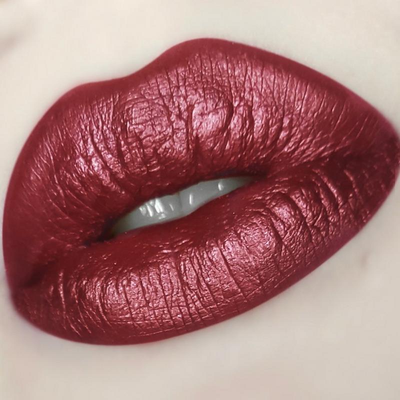 J.Cat Beauty - Whisper Scene Stealer Ultra Creamy Lipstick
