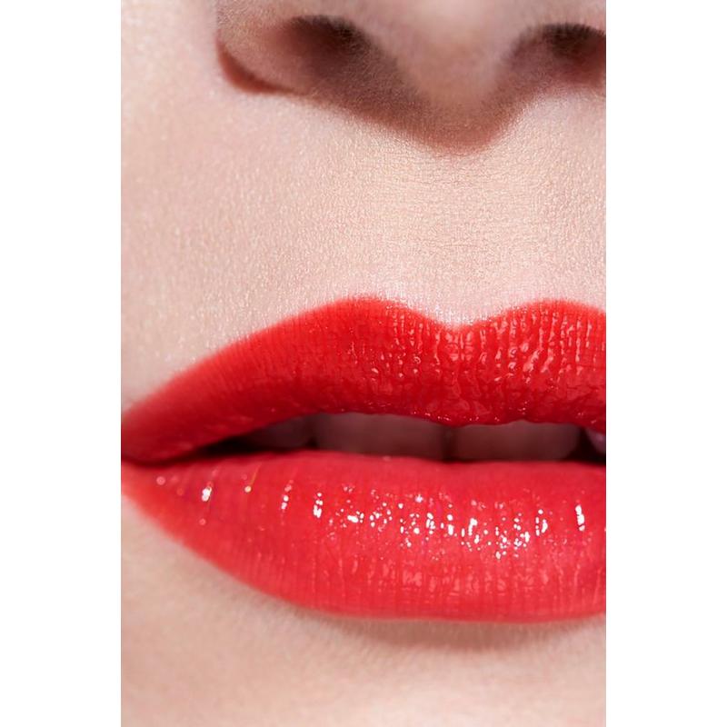 CHANEL - 66 Pulse ROUGE COCO FLASH Hydrating Vibrant Shine Lip