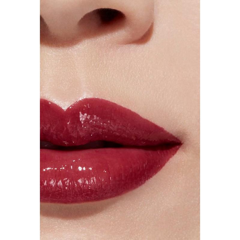 CHANEL - 106 Dominant ROUGE COCO FLASH Hydrating Vibrant Shine Lip