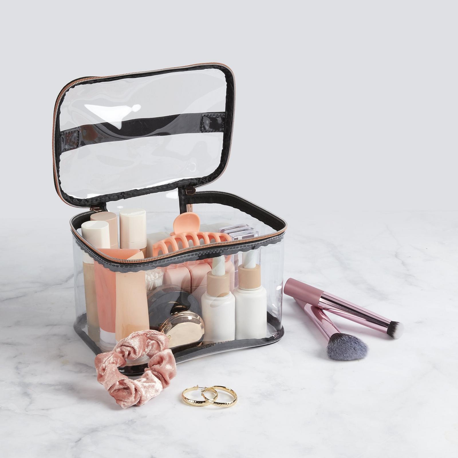 Basics Clear Train Case