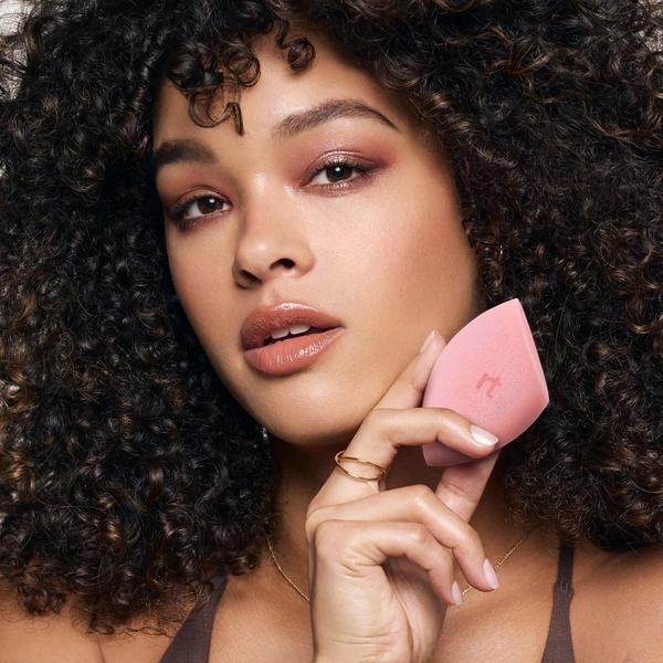 Real Techniques Miracle Powder Makeup Blending Sponge #7