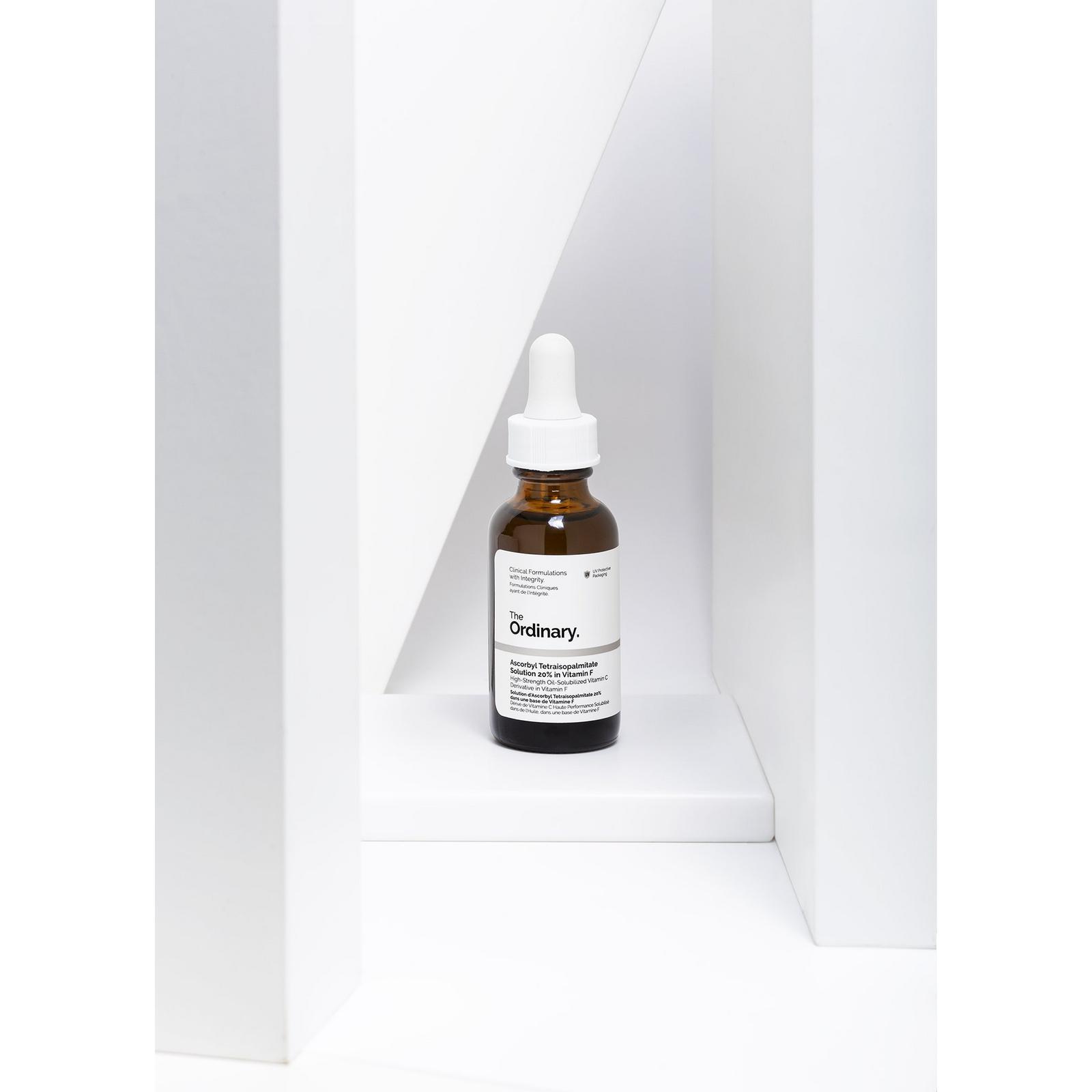 Ascorbyl Tetraisopalmitate Solution 20% in Vitamin F