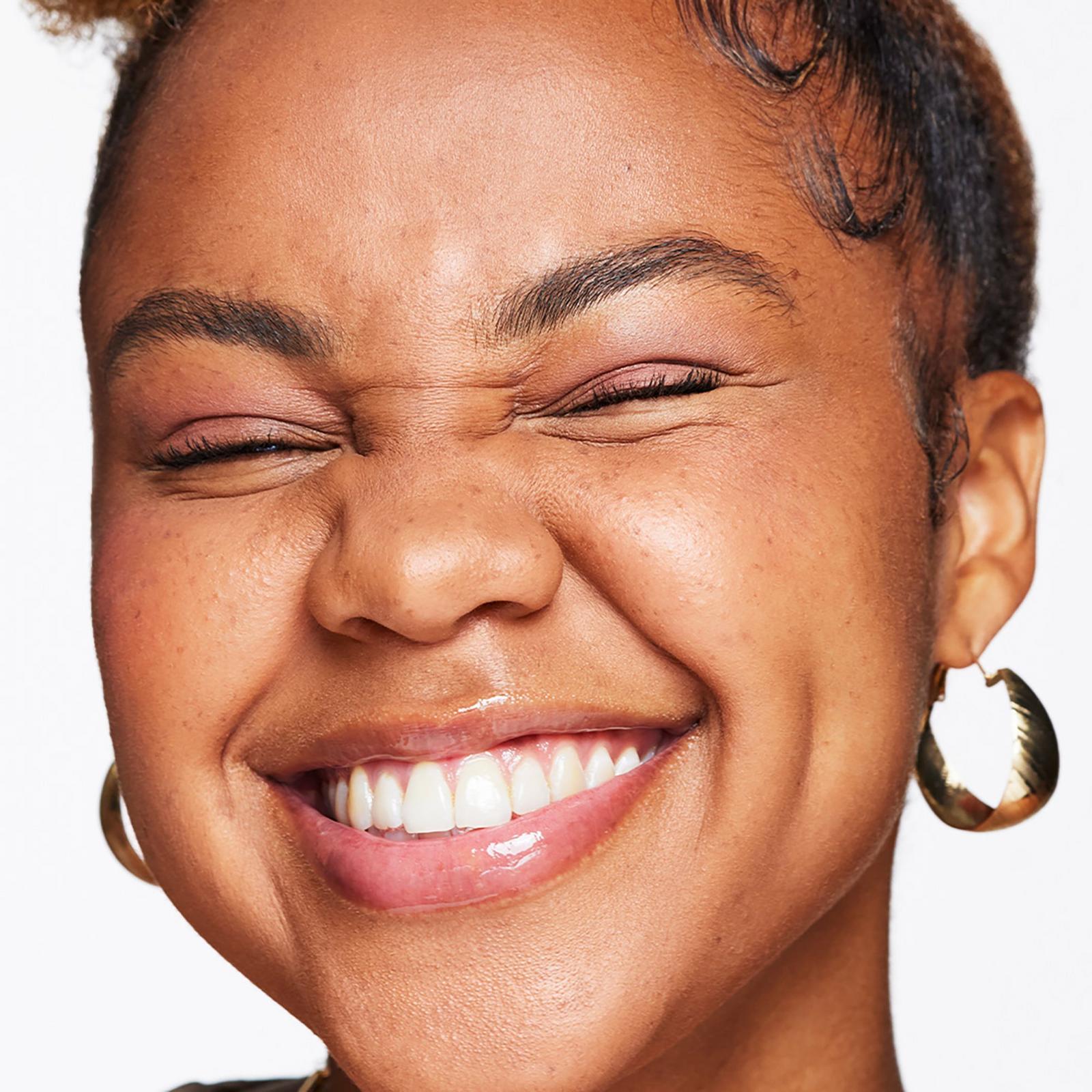 Pout Bomb Plumping Gloss