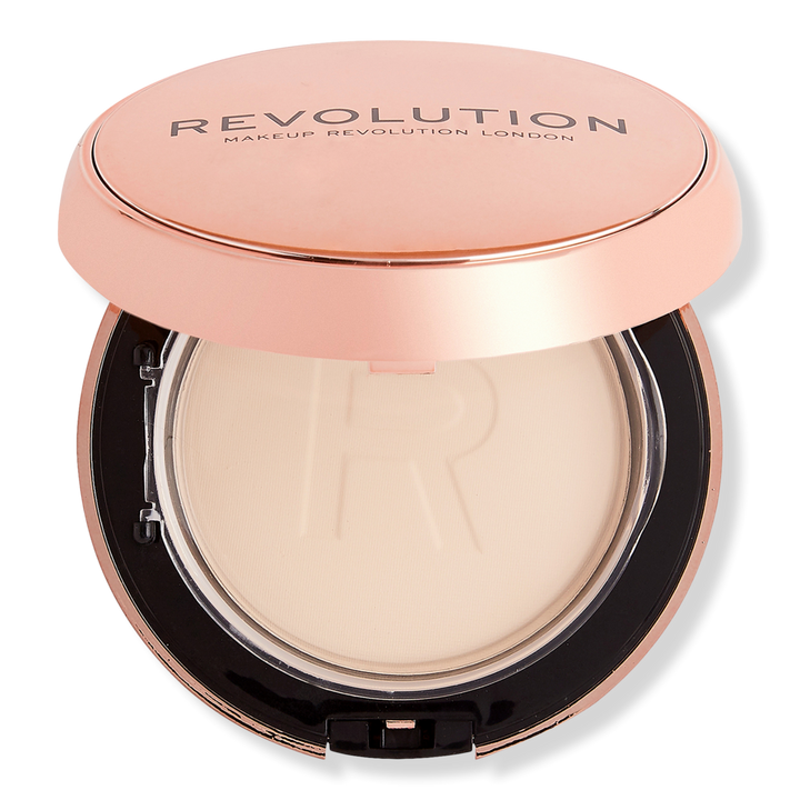 Makeup Revolution Conceal & Define Satte Matte Powder Foundation #1