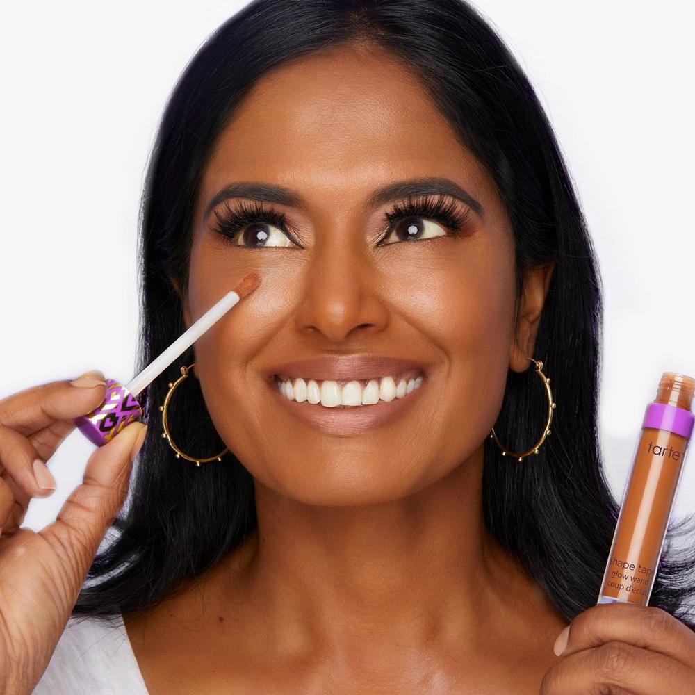 Shape Tape Glow Wand Liquid Highlighter