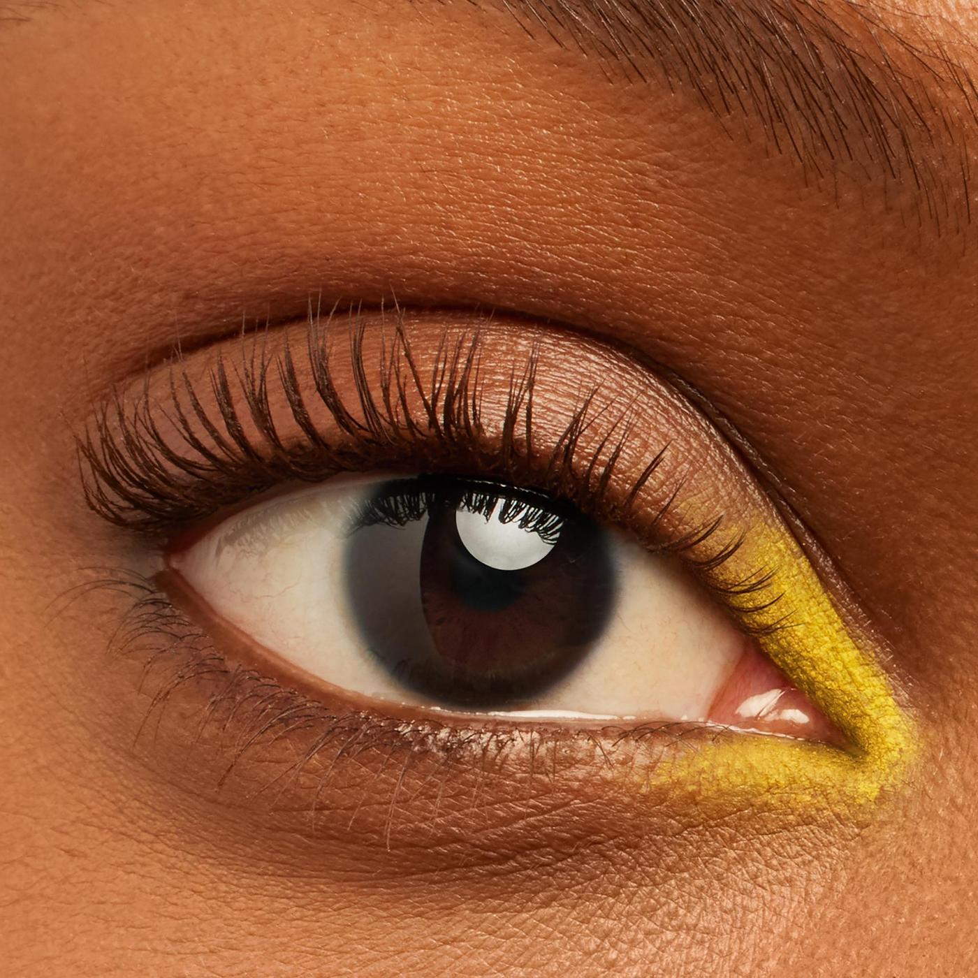 BFF Volumizing Mascara