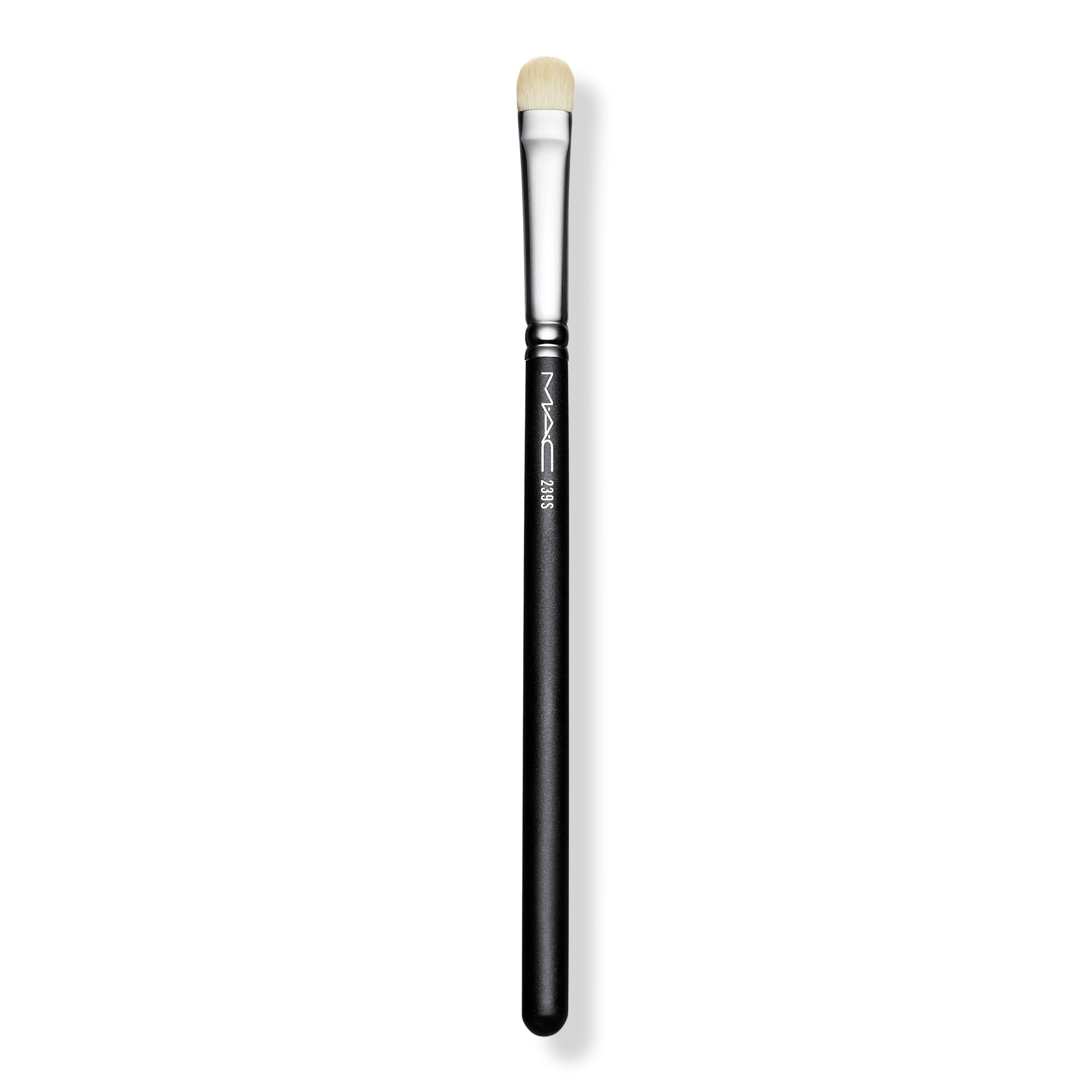 MAC 239 Synthetic Eyeshadow Shader Brush #1