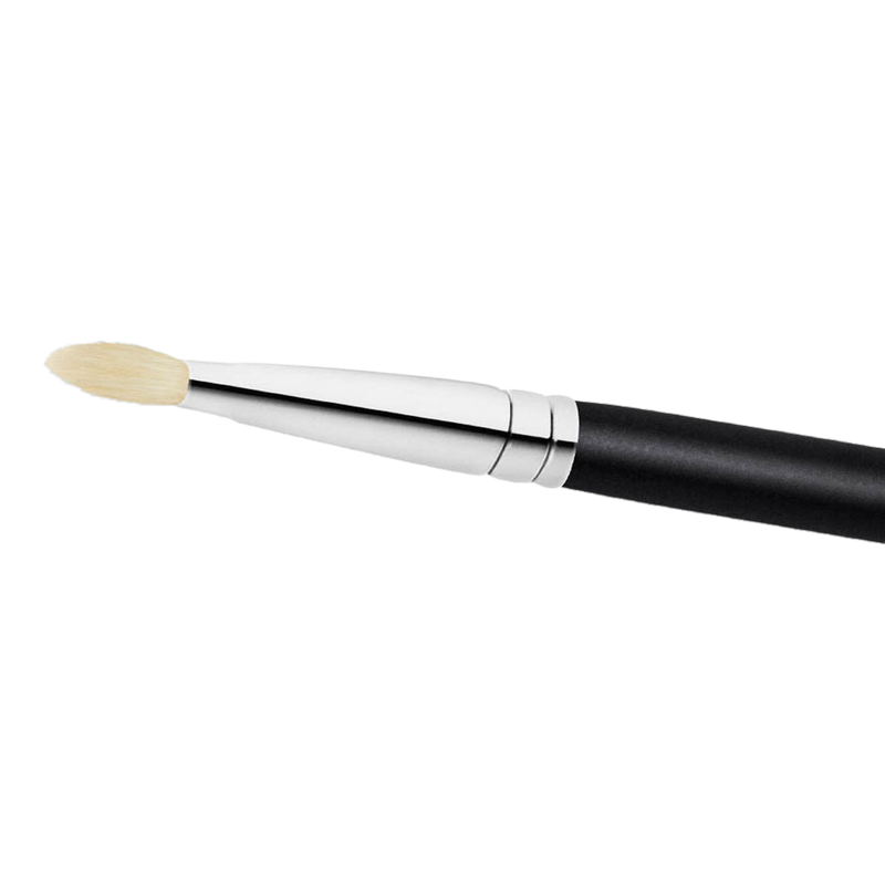 MAC - 239 Synthetic Eyeshadow Shader Brush | Ulta Beauty