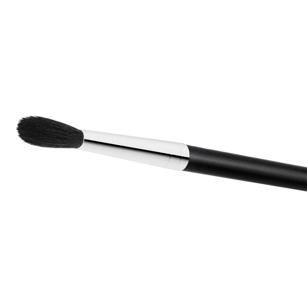 MAC 224 Synthetic Tapered Eyeshadow Blending Brush #2