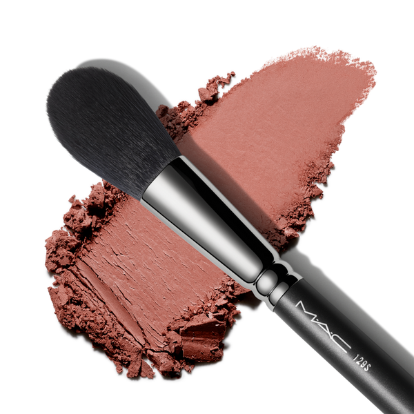 MAC 129 Synthetic Powder + Blush Makeup Brush #5