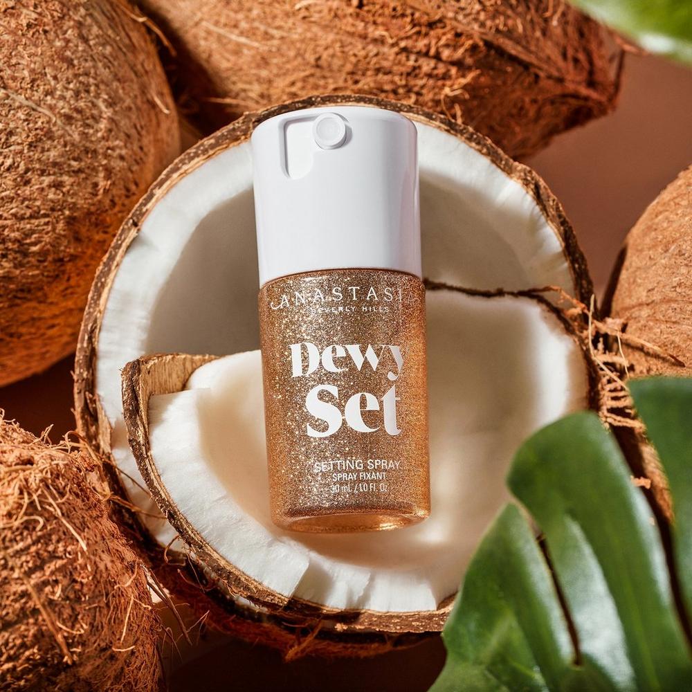 Dewy Set Hydrating Setting Spray Mini