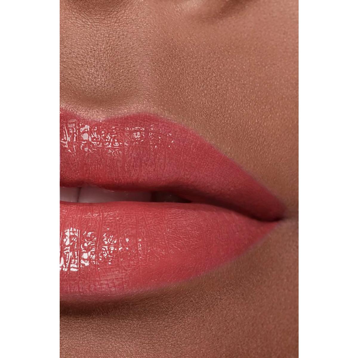ROUGE COCO FLASH Hydrating Vibrant Shine Lip Colour