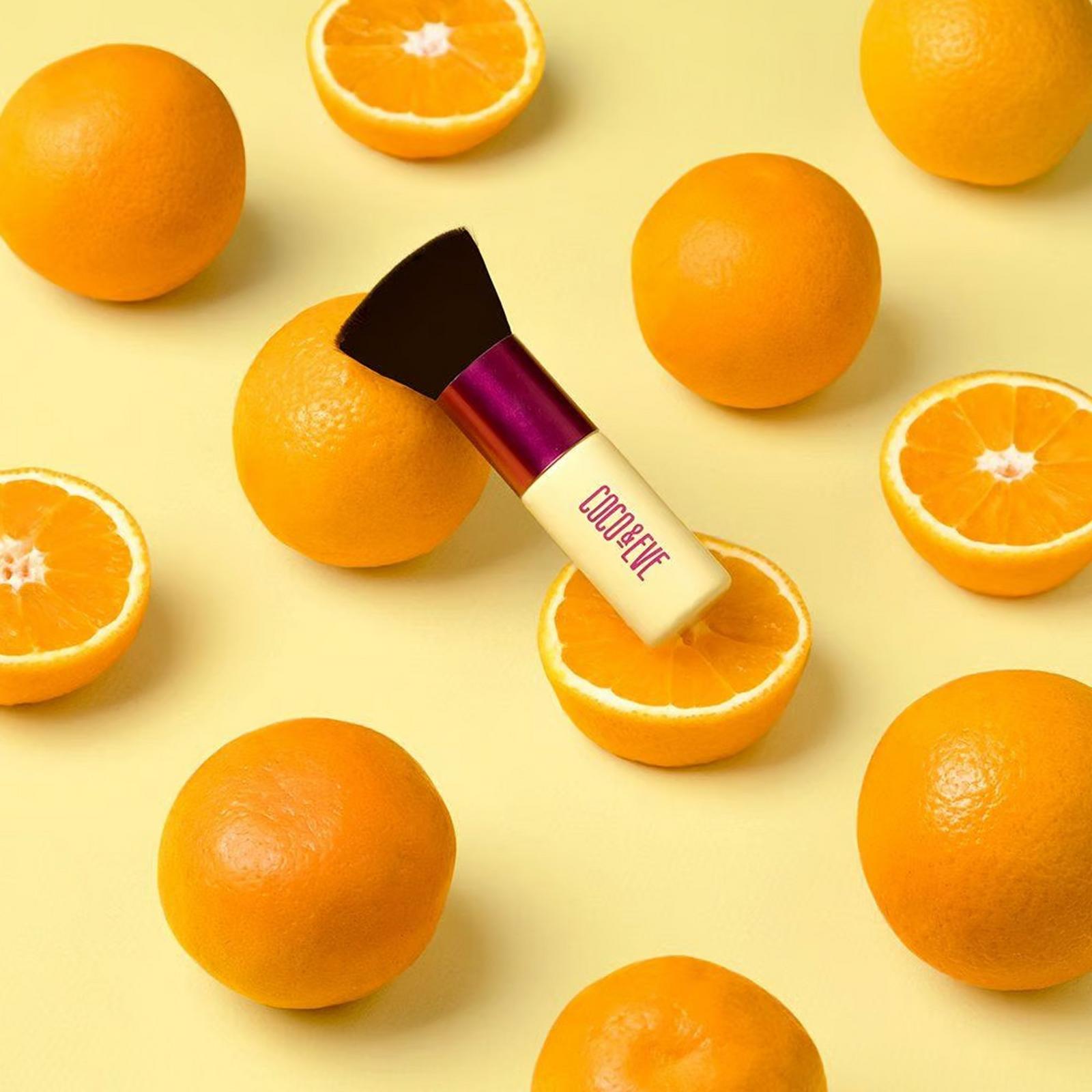 Sunny Honey Deluxe Kabuki Brush