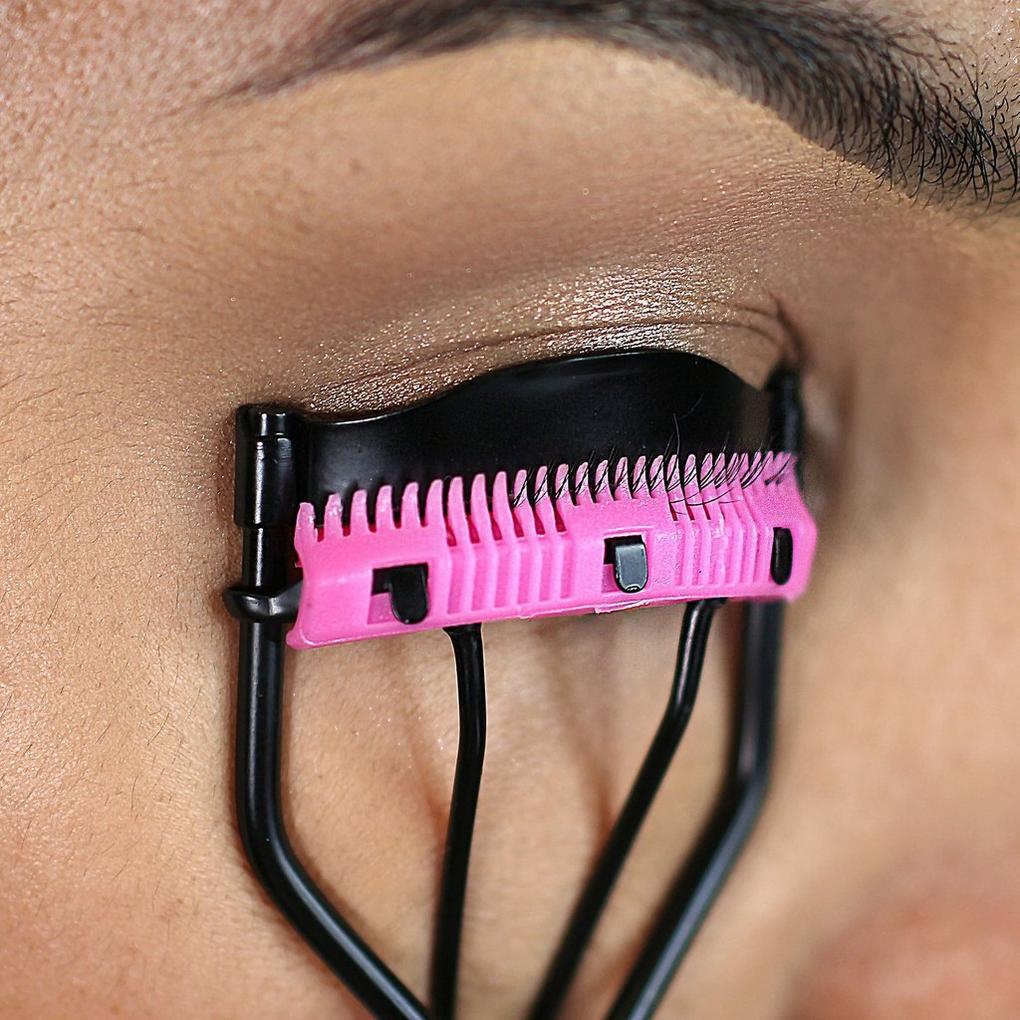 Smart Eyelash Curler Trick for Busy Women - AllDayChic