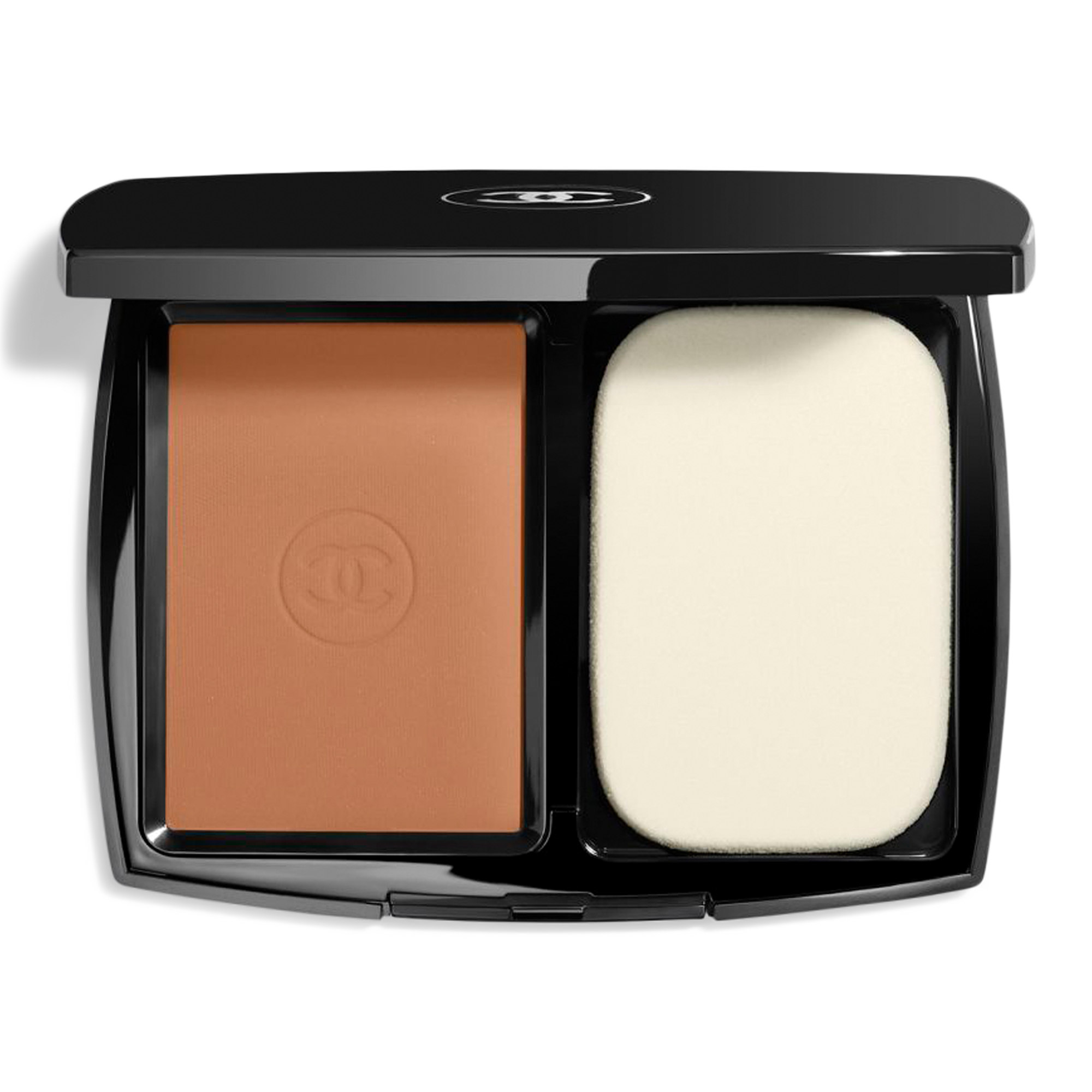 CHANEL ULTRA LE TEINT Ultrawear All-Day Comfort Flawless Finish Compact Foundation #1