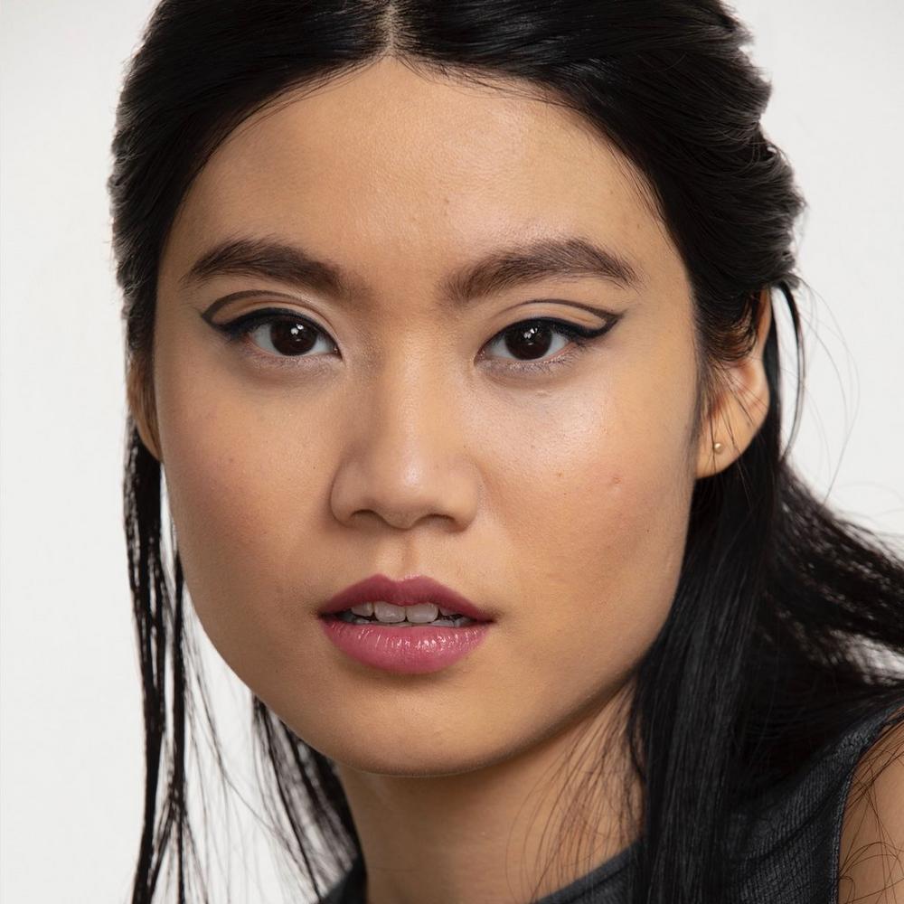 Halo Healthy Glow Tinted Moisturizer Broad Spectrum SPF 25