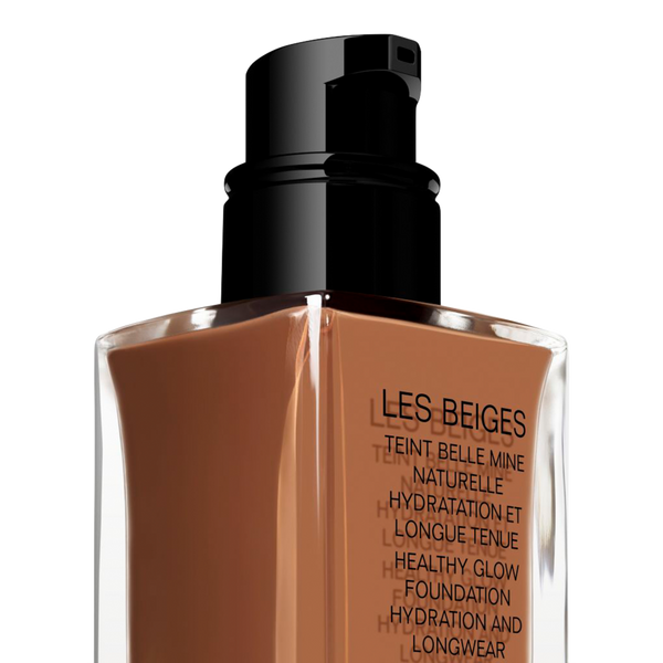 CHANEL LES BEIGES Healthy Glow Foundation Hydration and Longwear #3