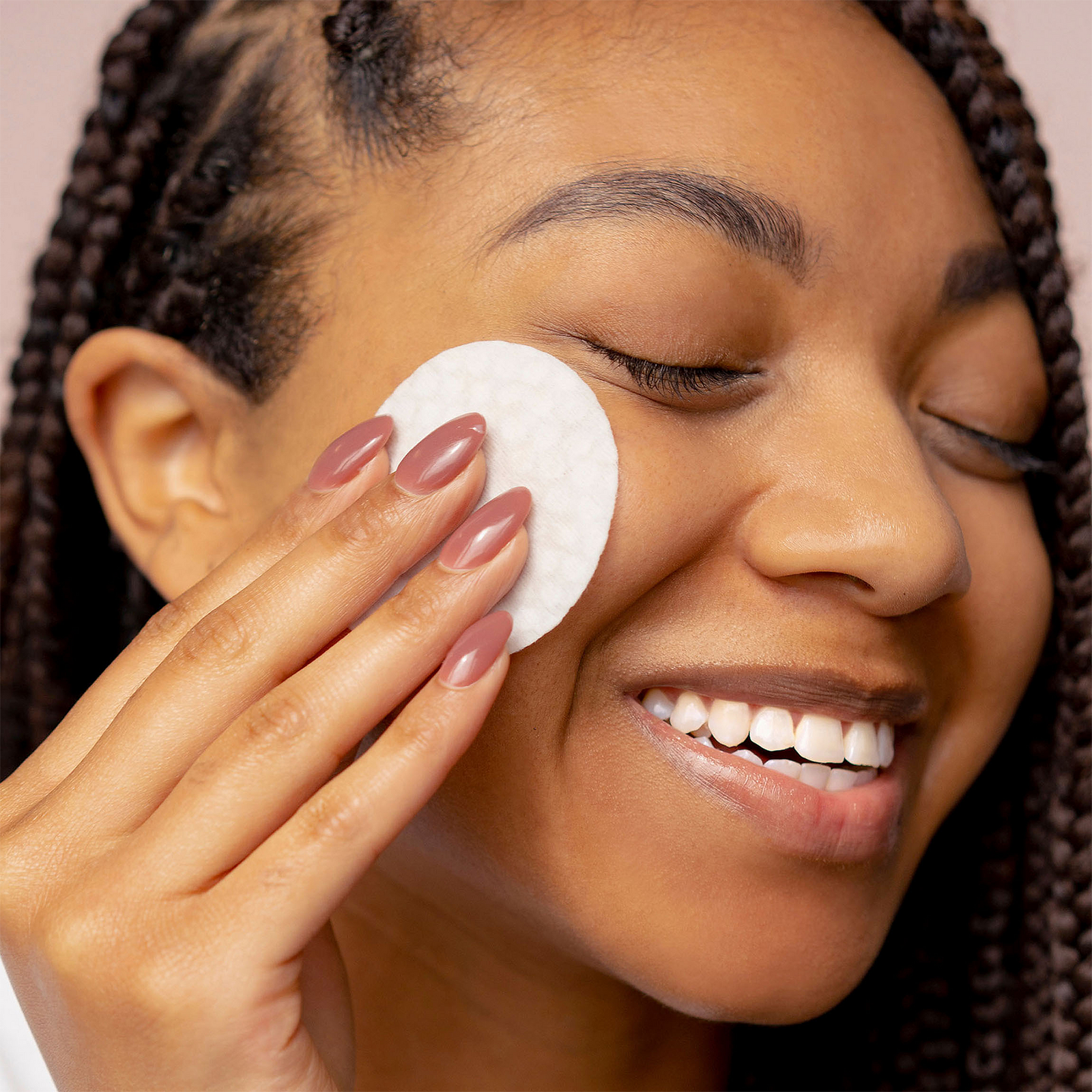 GloPRO Skin Prep Pads Clarifying Skin Cleansing Wipes with Peptides