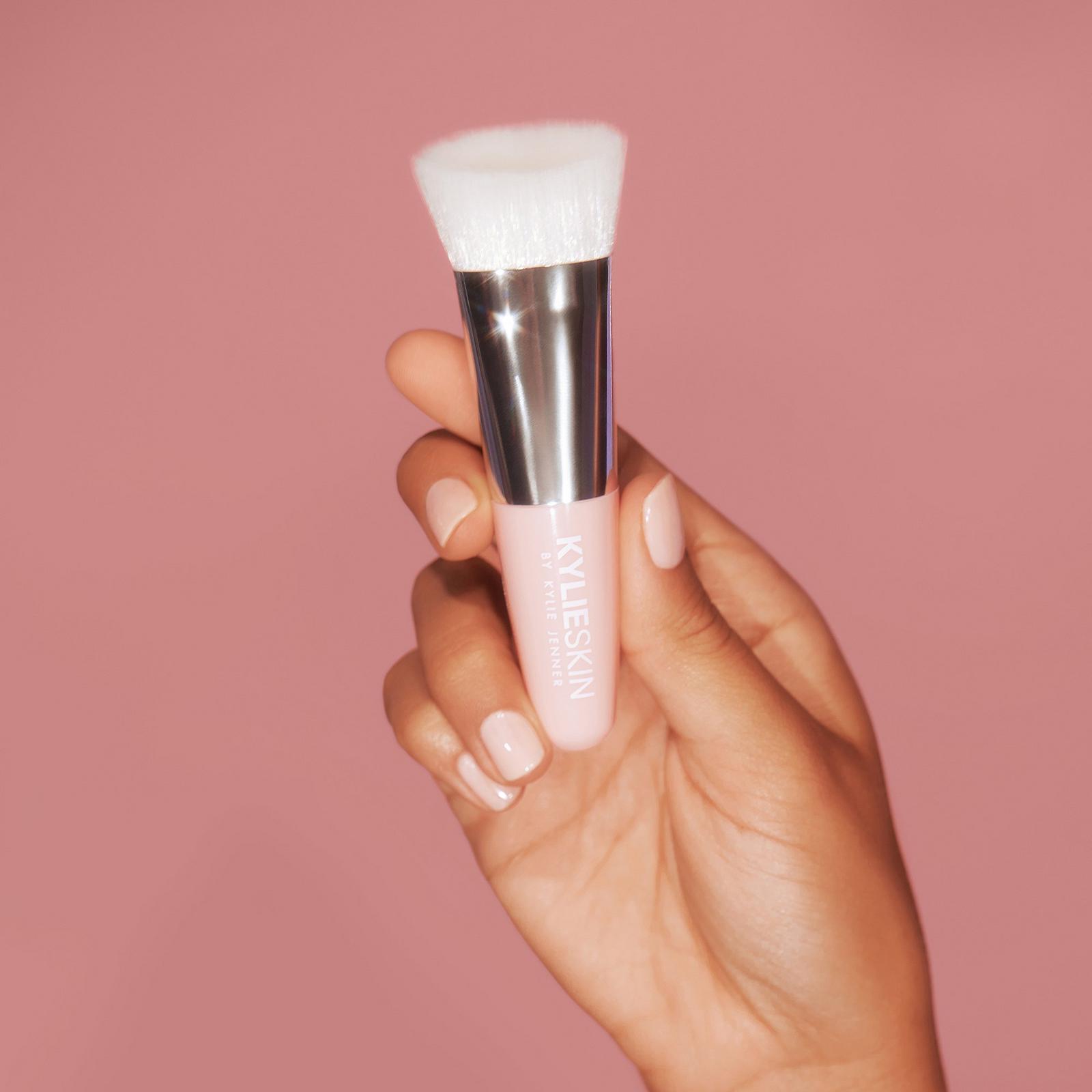 Face Mask Brush