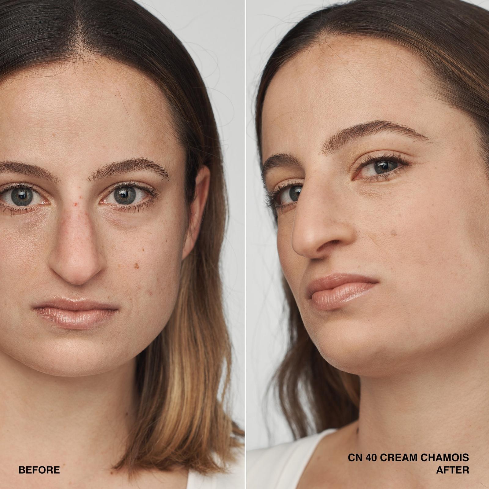 Even Better Clinical Serum Foundation Broad Spectrum SPF 25