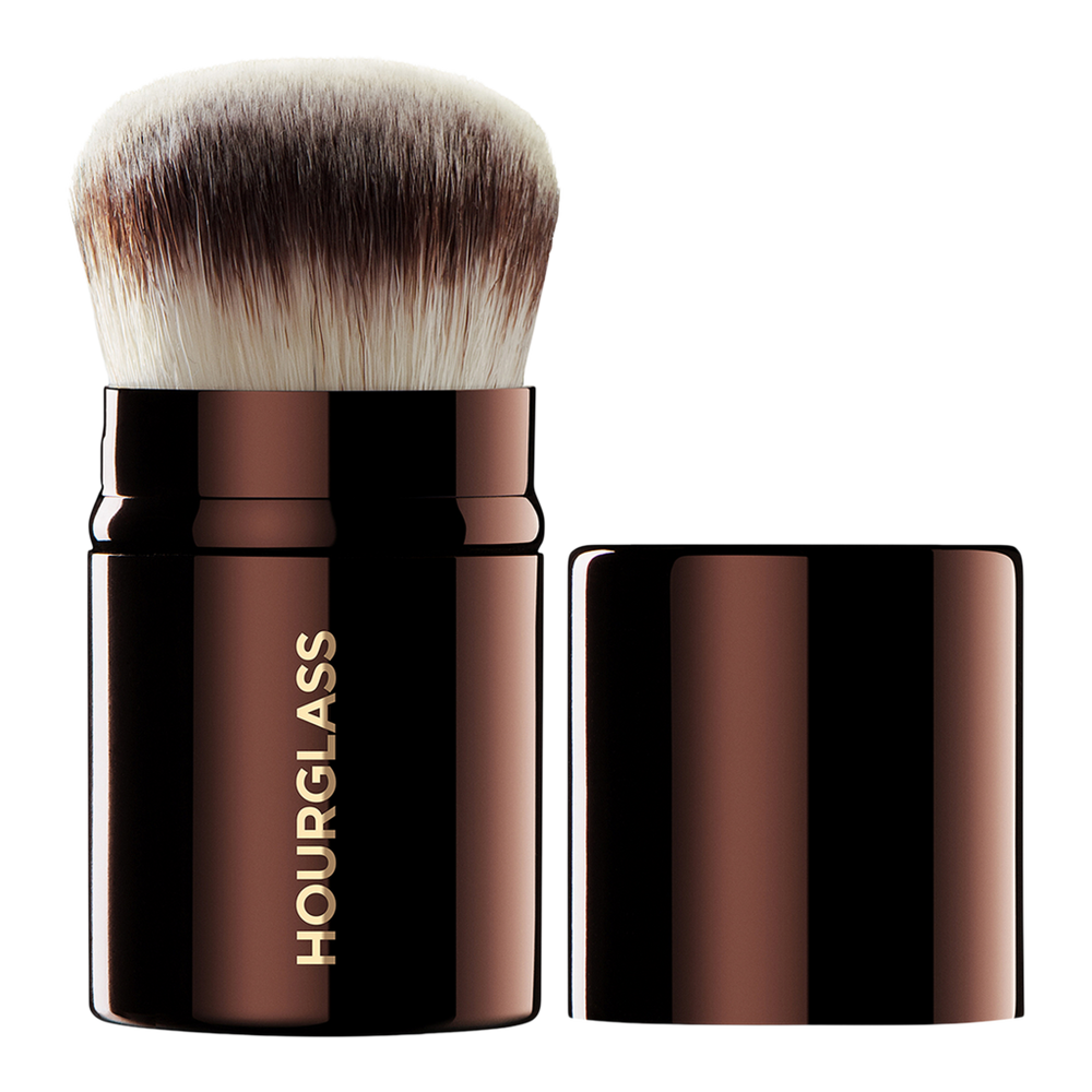Hourglass Retractable Kabuki Brush