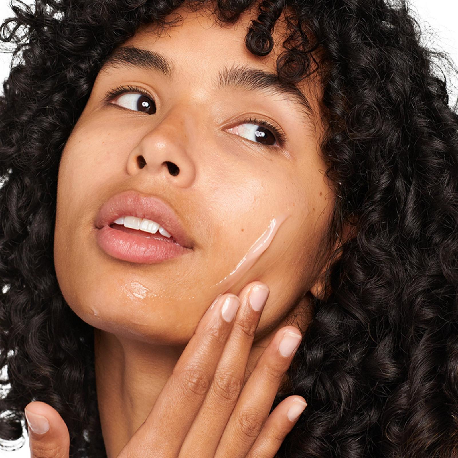 Moisture Surge 100H Auto-Replenishing Hydrator Moisturizer