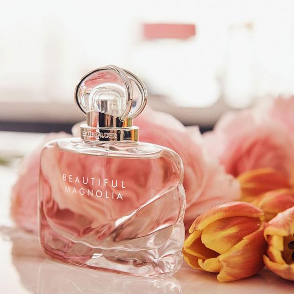 Beautiful Magnolia Agua de Perfume en Spray 5