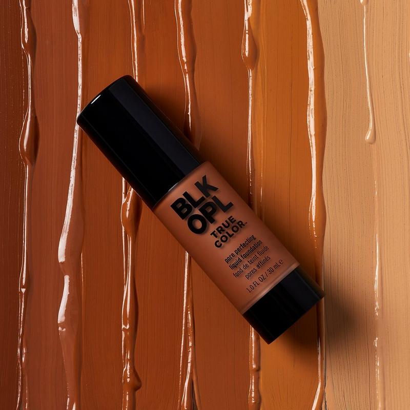 BLK/OPL - Hazelnut TRUE COLOR Pore Perfecting Liquid Foundation