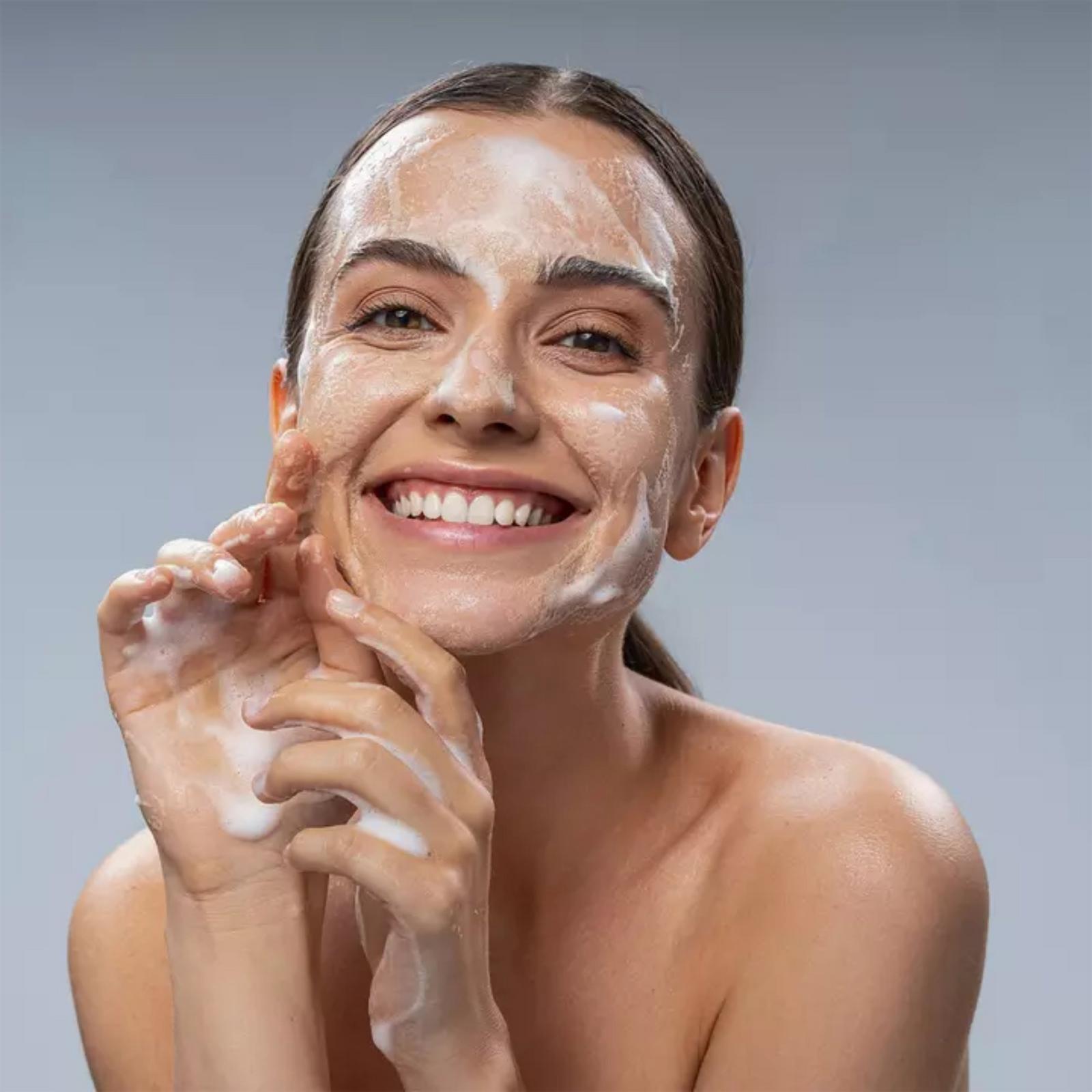 Organic Neem and Tea Tree Purifying Face Wash