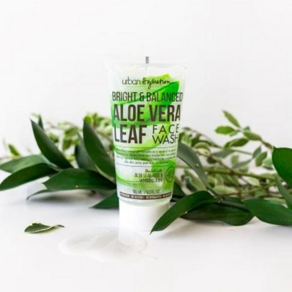 Urban Hydration Bright & Balanced Aloe Vera Leaf Face Wash #3